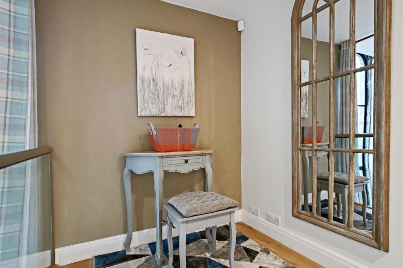 Church Suite, Stow-On-The-Wold, Sleeps 4, Town Location Buitenkant foto