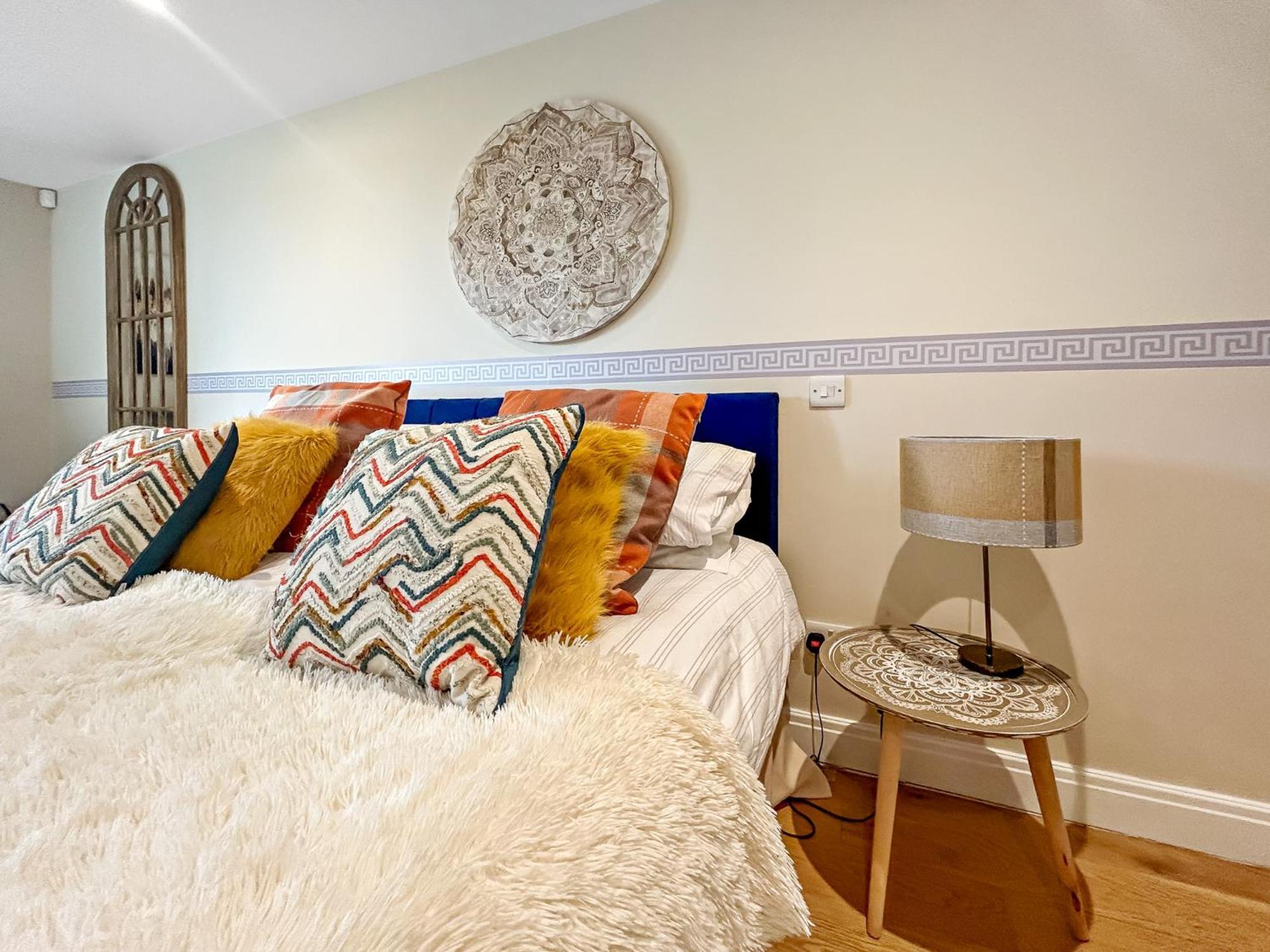 Church Suite, Stow-On-The-Wold, Sleeps 4, Town Location Buitenkant foto