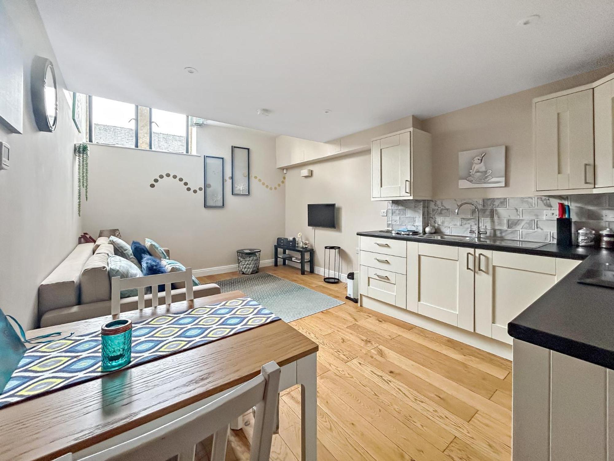 Church Suite, Stow-On-The-Wold, Sleeps 4, Town Location Buitenkant foto