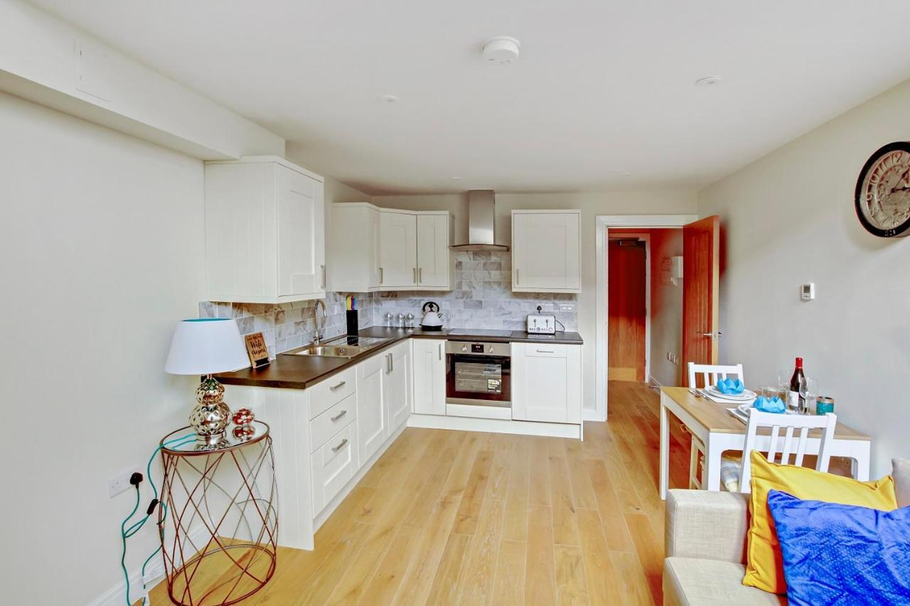 Church Suite, Stow-On-The-Wold, Sleeps 4, Town Location Buitenkant foto